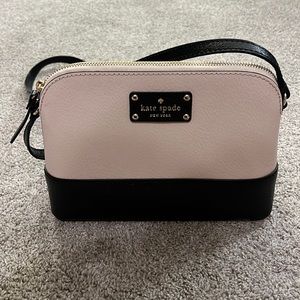 Kate Spade Small Black/Cream Crossbody Purse